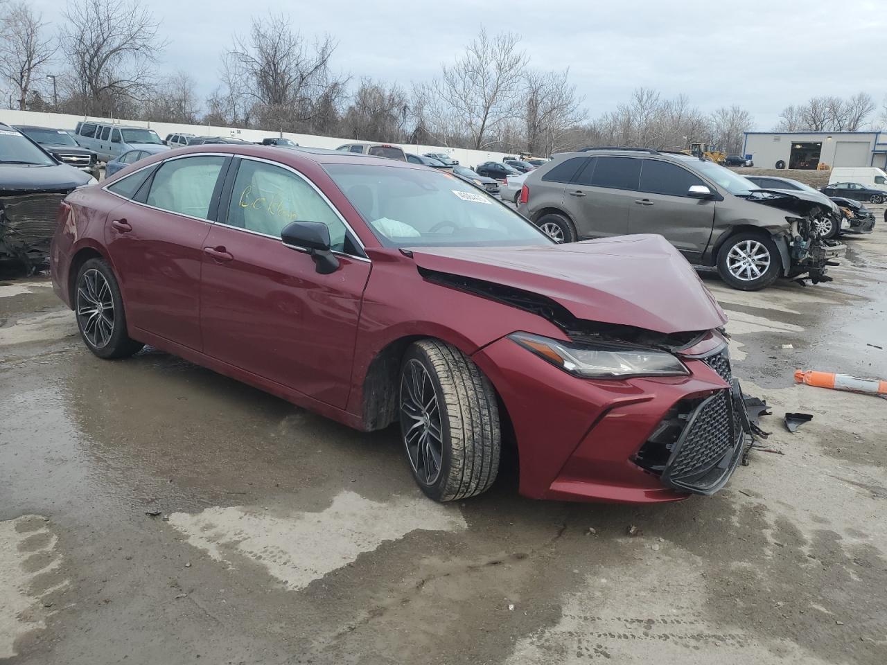 2019 TOYOTA AVALON XLE - Image 4