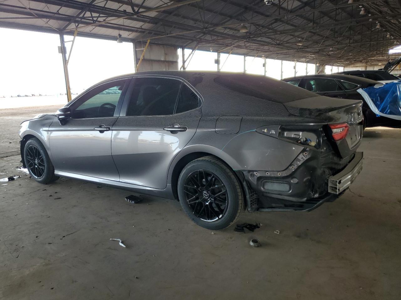 2018 TOYOTA CAMRY L - Фото 2