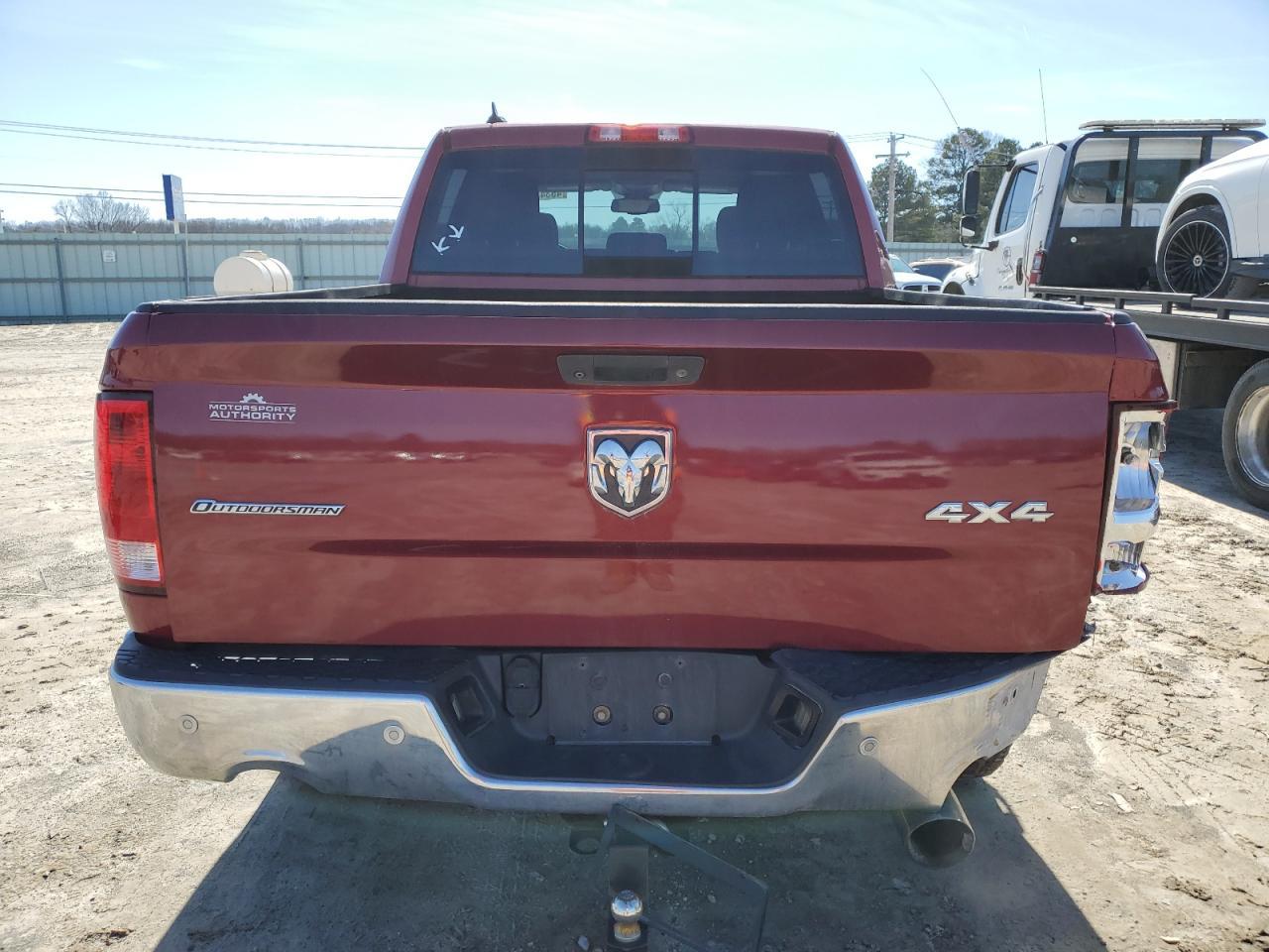 2015 RAM 1500 SLT - Фото 6