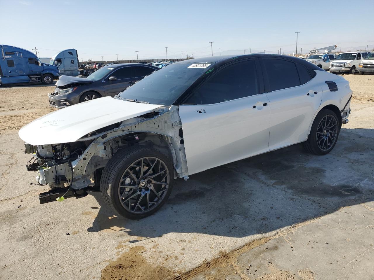 2025 TOYOTA CAMRY XSE
