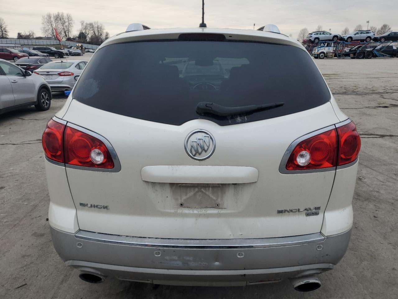 2011 BUICK ENCLAVE CX - Image 6