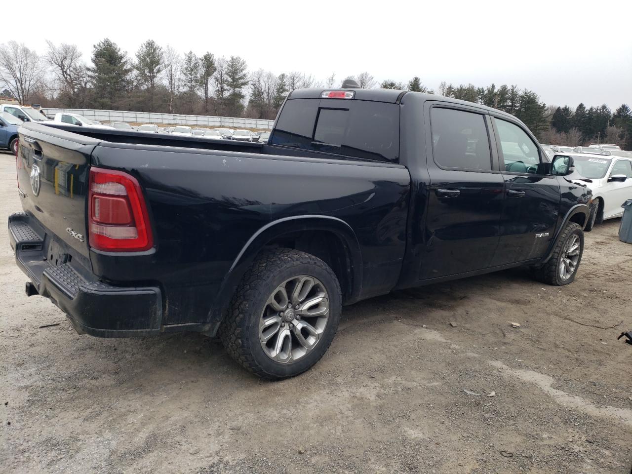 2019 RAM 1500 LARAM - Фото 3