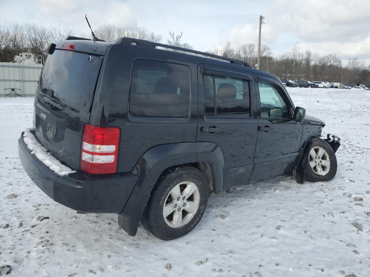 2012 JEEP LIBERTY SP - Фото 3