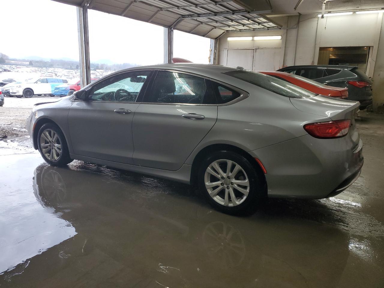 2015 CHRYSLER 200 LIMITE - Image 2