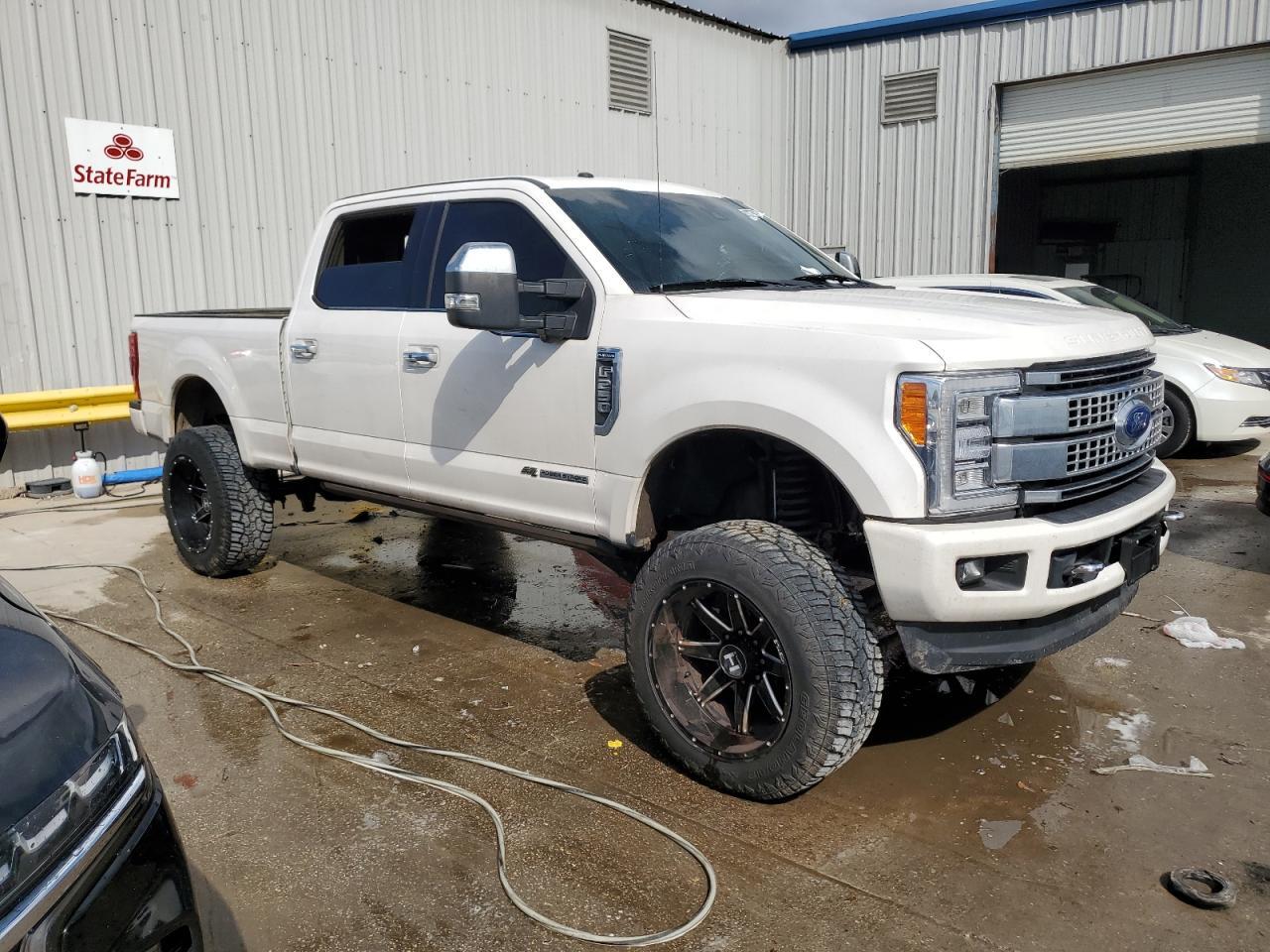 2017 FORD F250 SUPER - Image 4