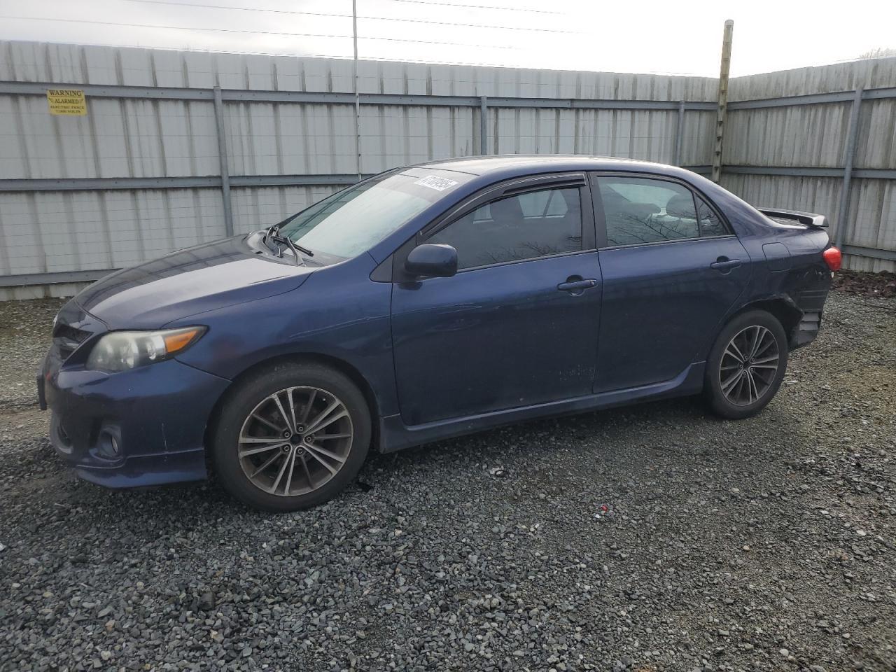 2013 TOYOTA COROLLA BA
