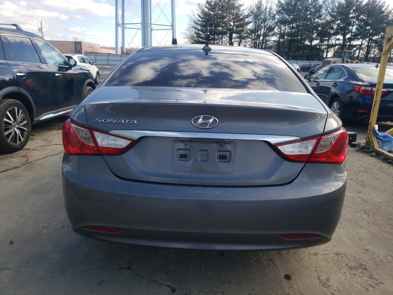 2013 HYUNDAI SONATA GLS - Фото 6