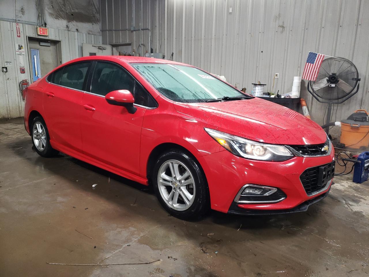 2017 CHEVROLET CRUZE LT - Image 4