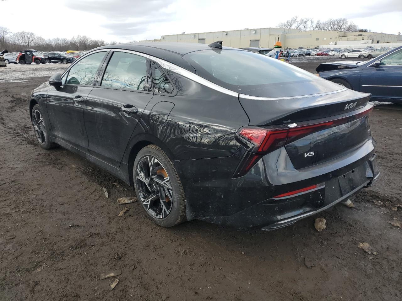 2025 KIA K5 GT LINE - Image 2