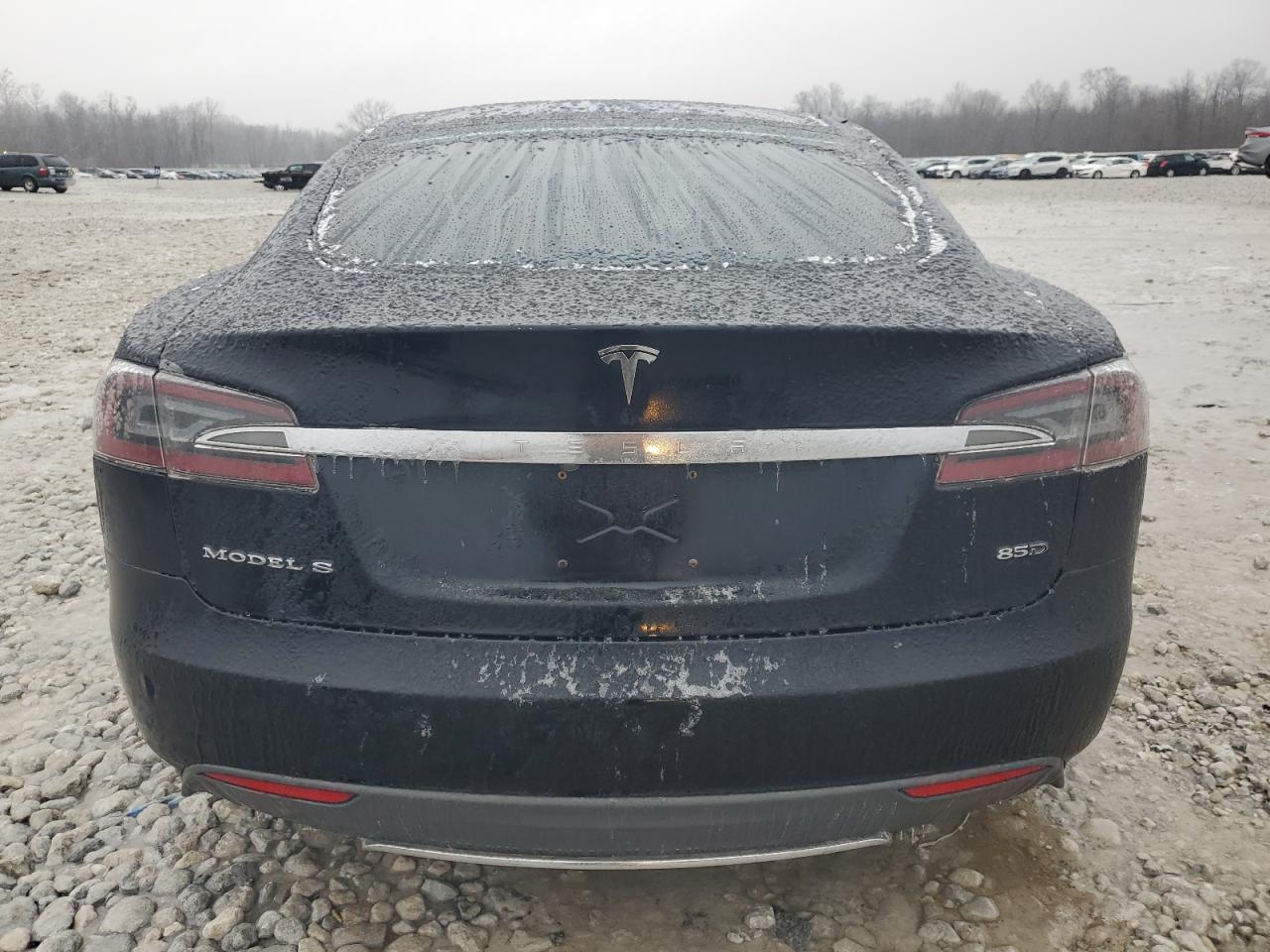 2015 TESLA MODEL S 85 - Image 6