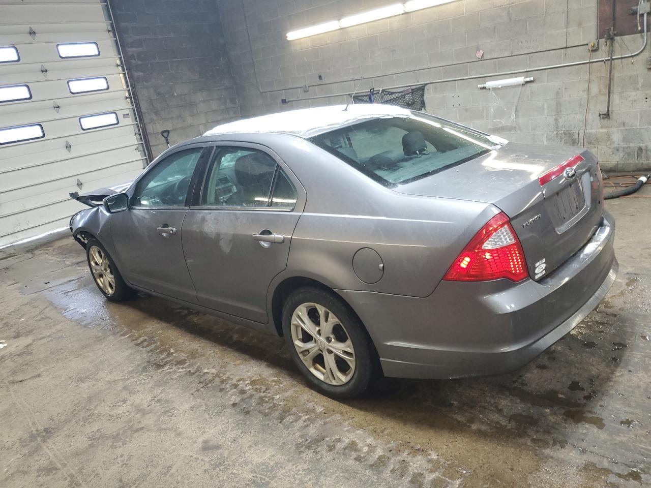 2012 FORD FUSION SE - Image 2