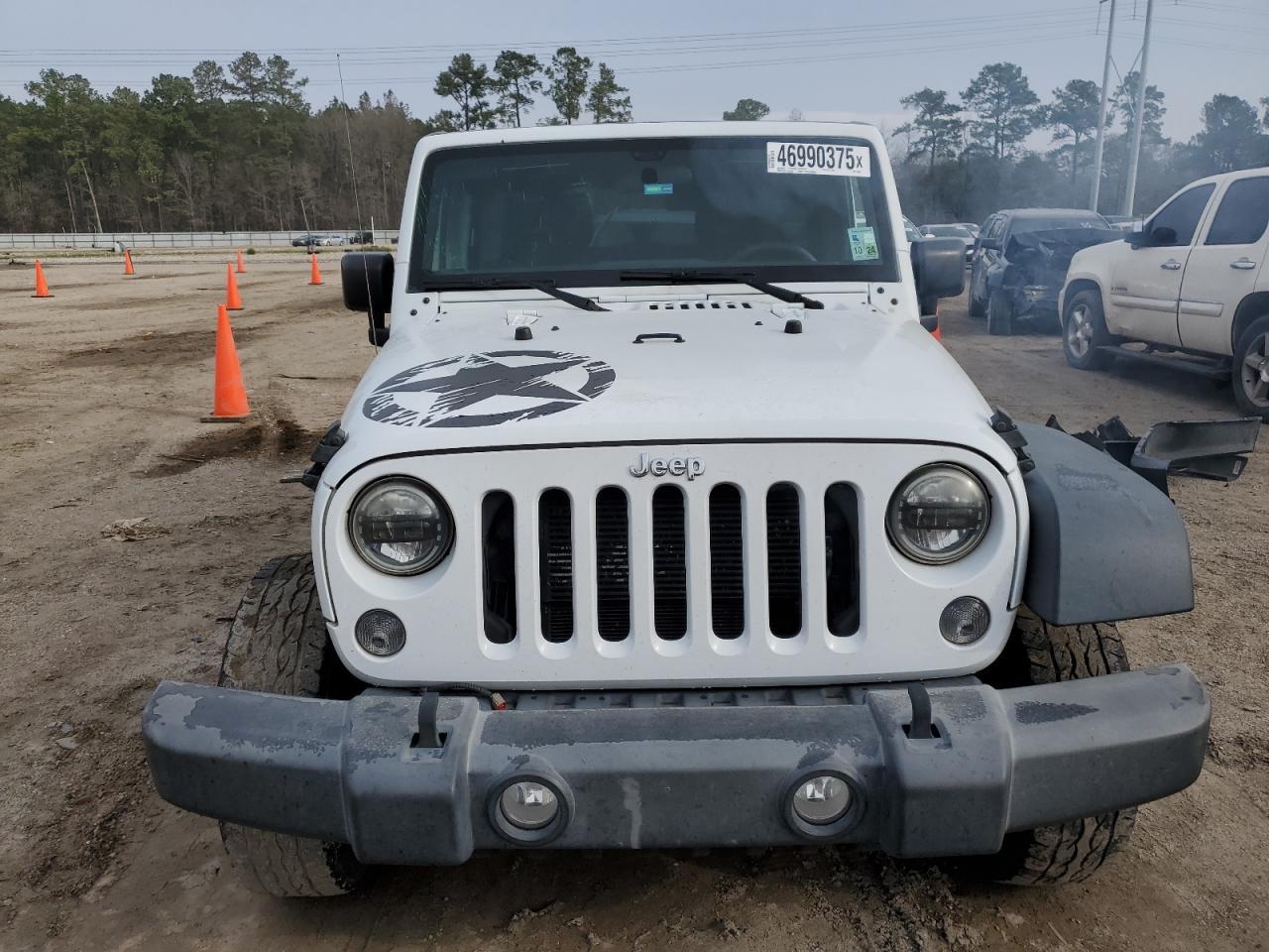 2015 JEEP WRANGLER U - Фото 5