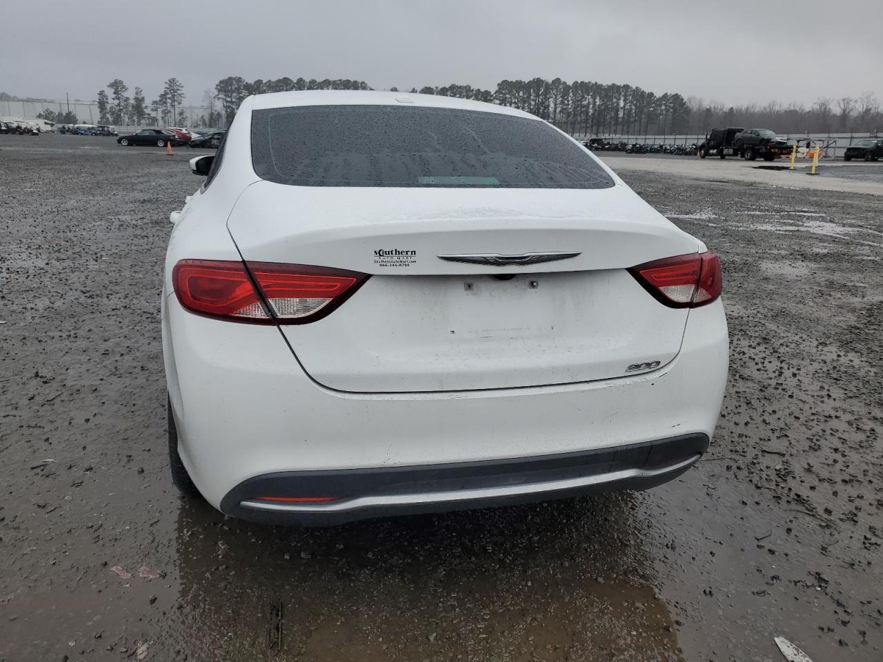 2015 CHRYSLER 200 LIMITE - Image 6