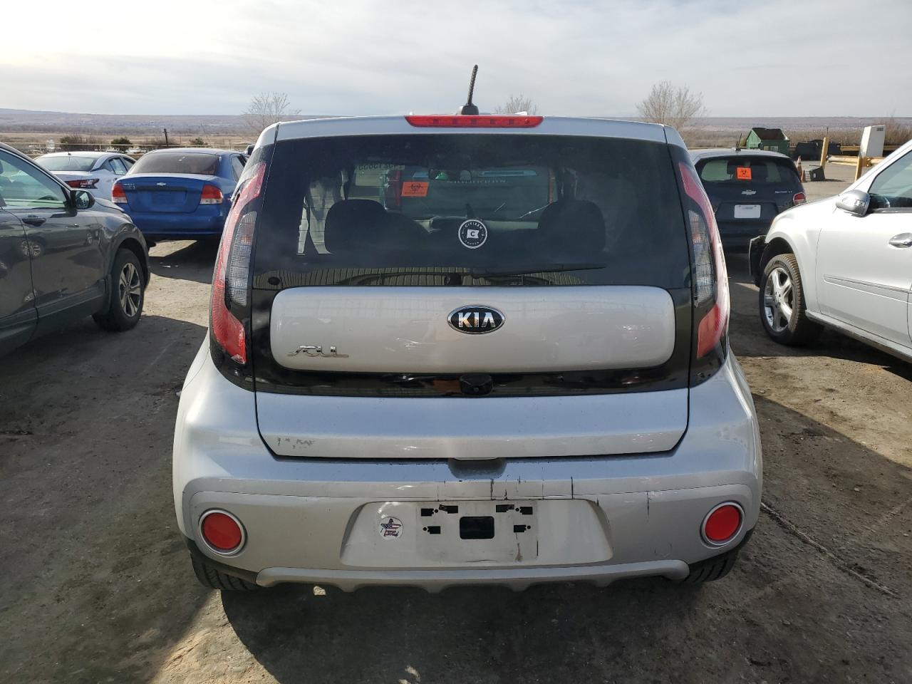 2019 KIA SOUL + - Image 6