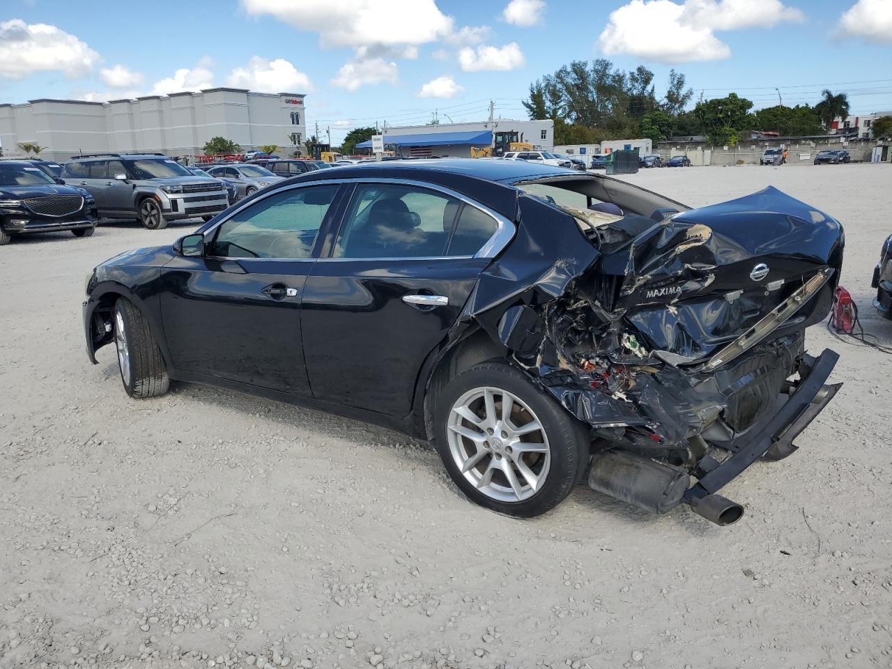 2014 NISSAN MAXIMA S - Фото 2