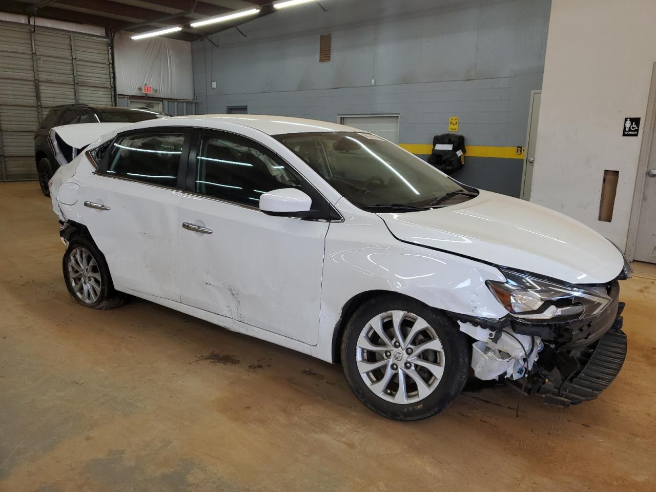 2018 NISSAN SENTRA S - Фото 4