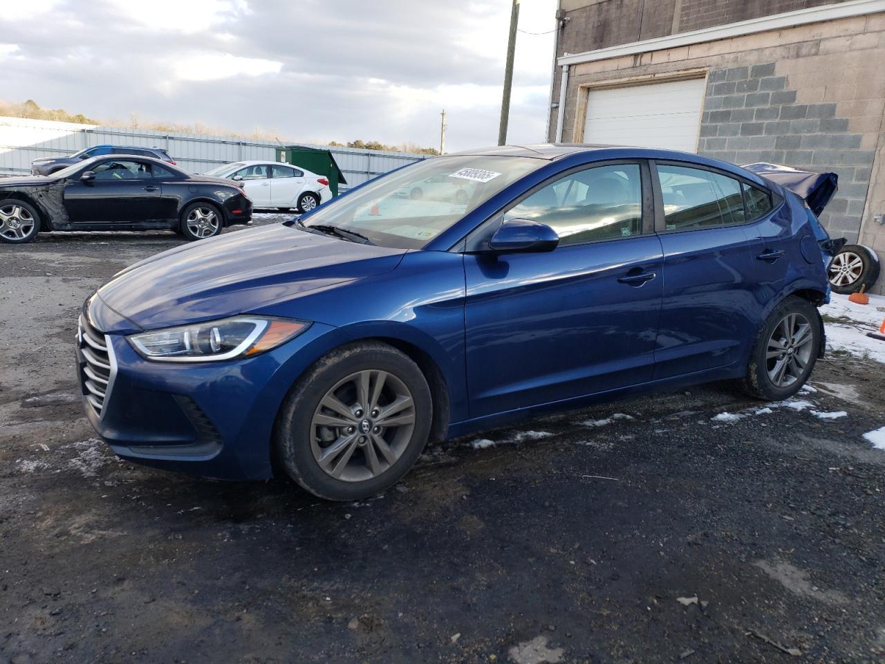 2018 HYUNDAI ELANTRA SE