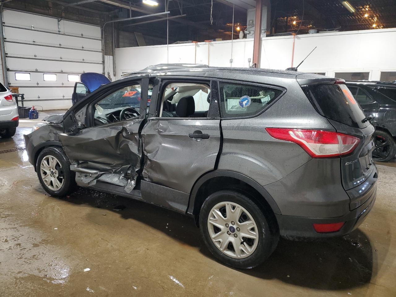 2015 FORD ESCAPE S - Image 2