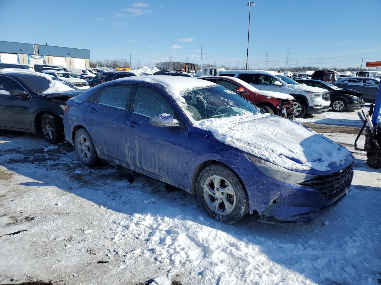 2022 HYUNDAI ELANTRA SE - Фото 4