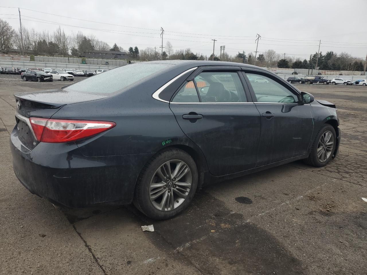 2017 TOYOTA CAMRY LE - Image 3