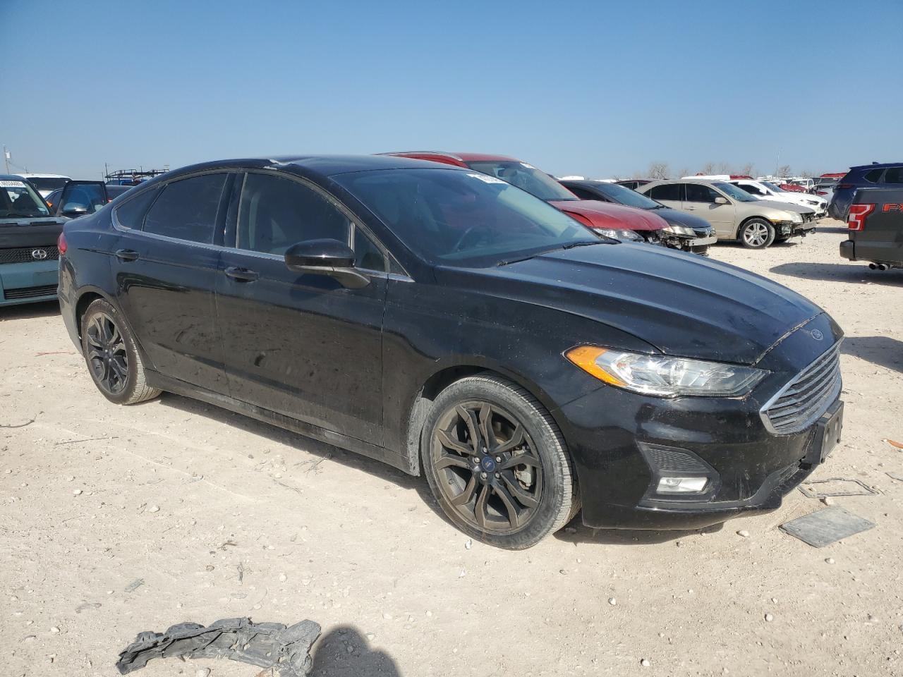 2020 FORD FUSION SE - Image 4