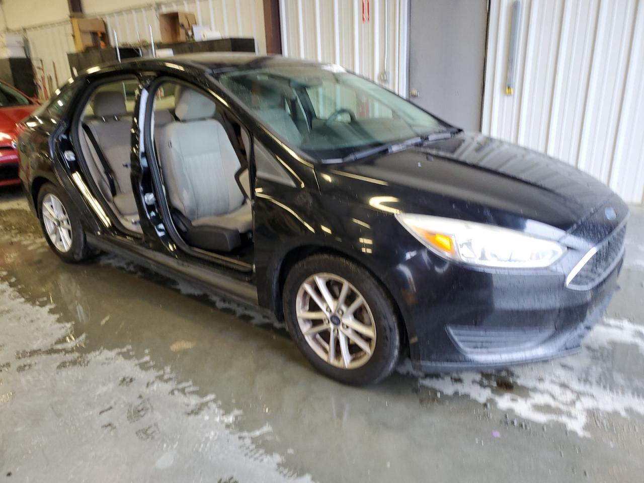 2016 FORD FOCUS SE - Image 4
