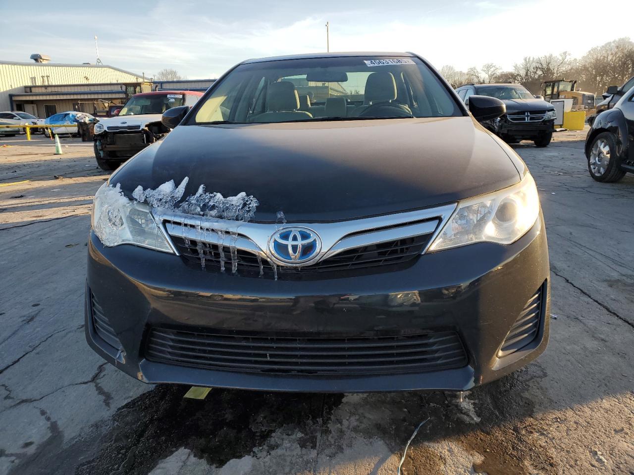 2012 TOYOTA CAMRY HYBR - Фото 5