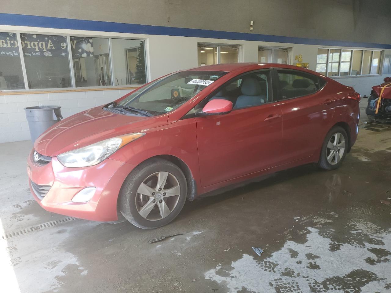 2013 HYUNDAI ELANTRA GL