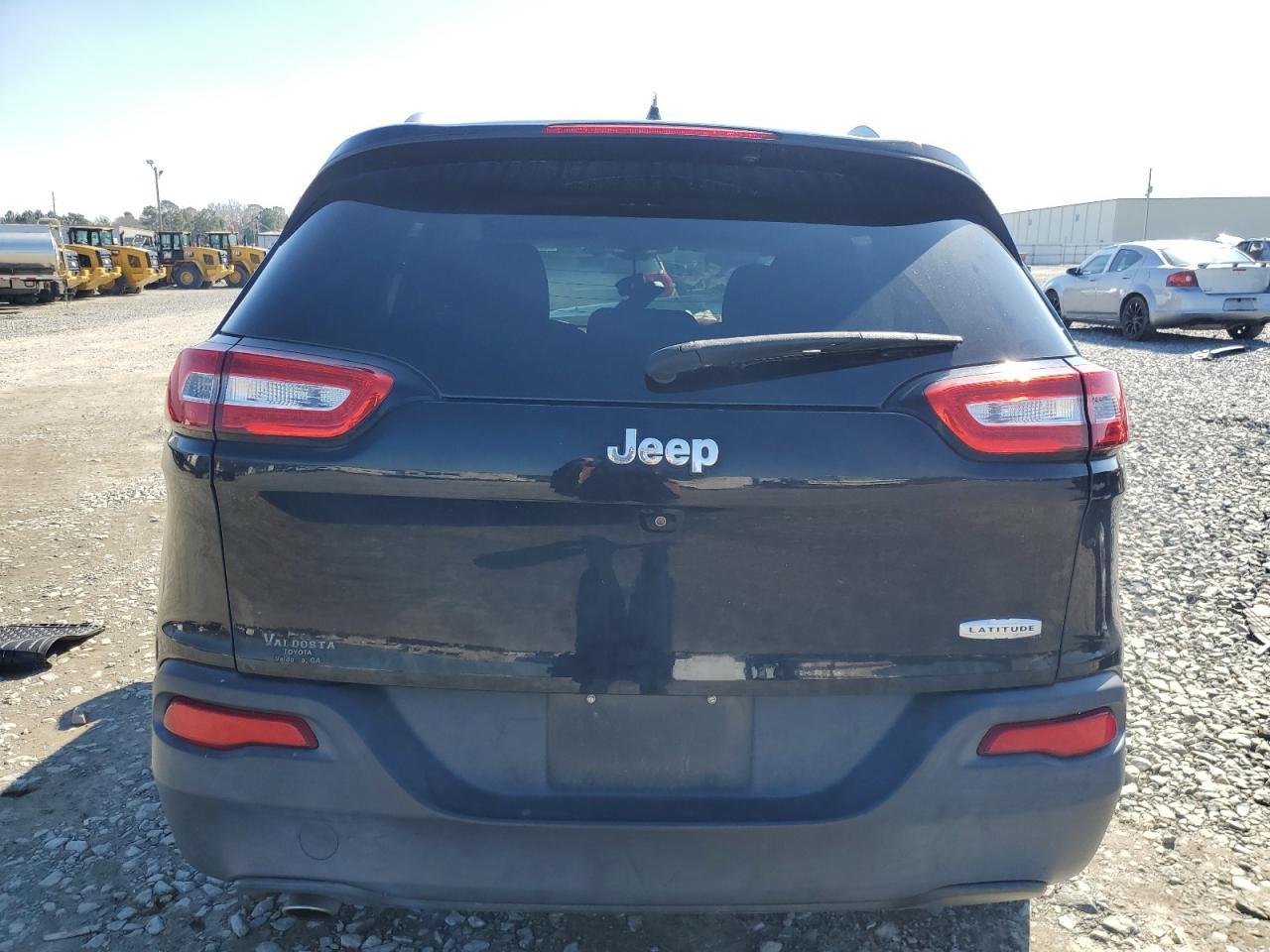 2017 JEEP CHEROKEE L - Image 6