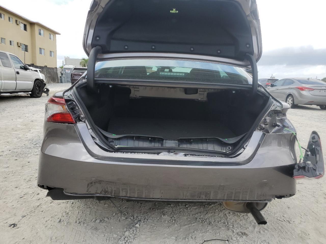 2024 TOYOTA CAMRY LE - Фото 6