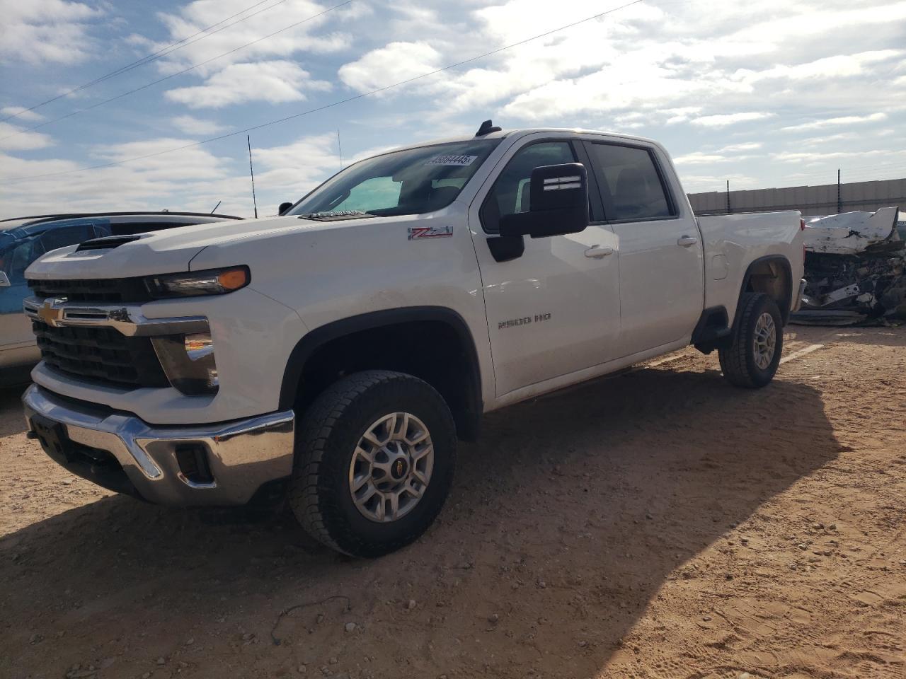 2024 CHEVROLET SILVERADO