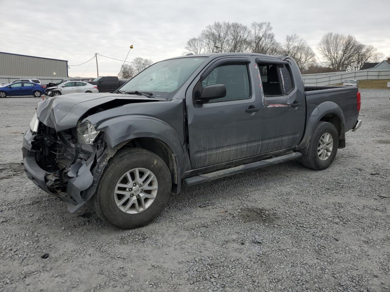 2016 NISSAN FRONTIER S