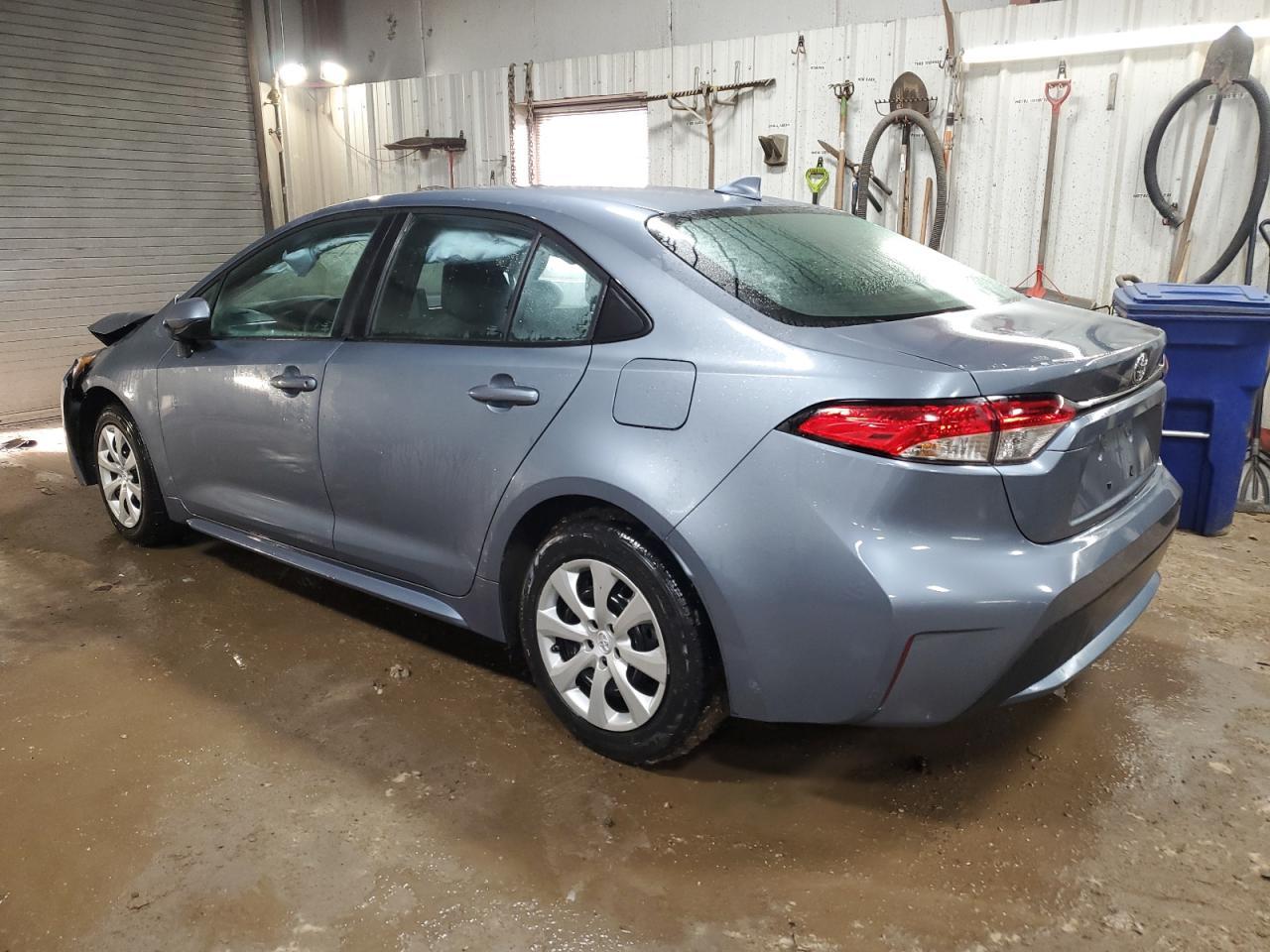 2022 TOYOTA COROLLA LE - Фото 2