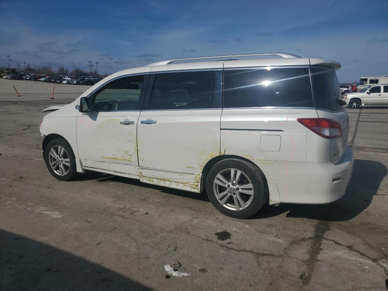 2013 NISSAN QUEST S - Фото 2