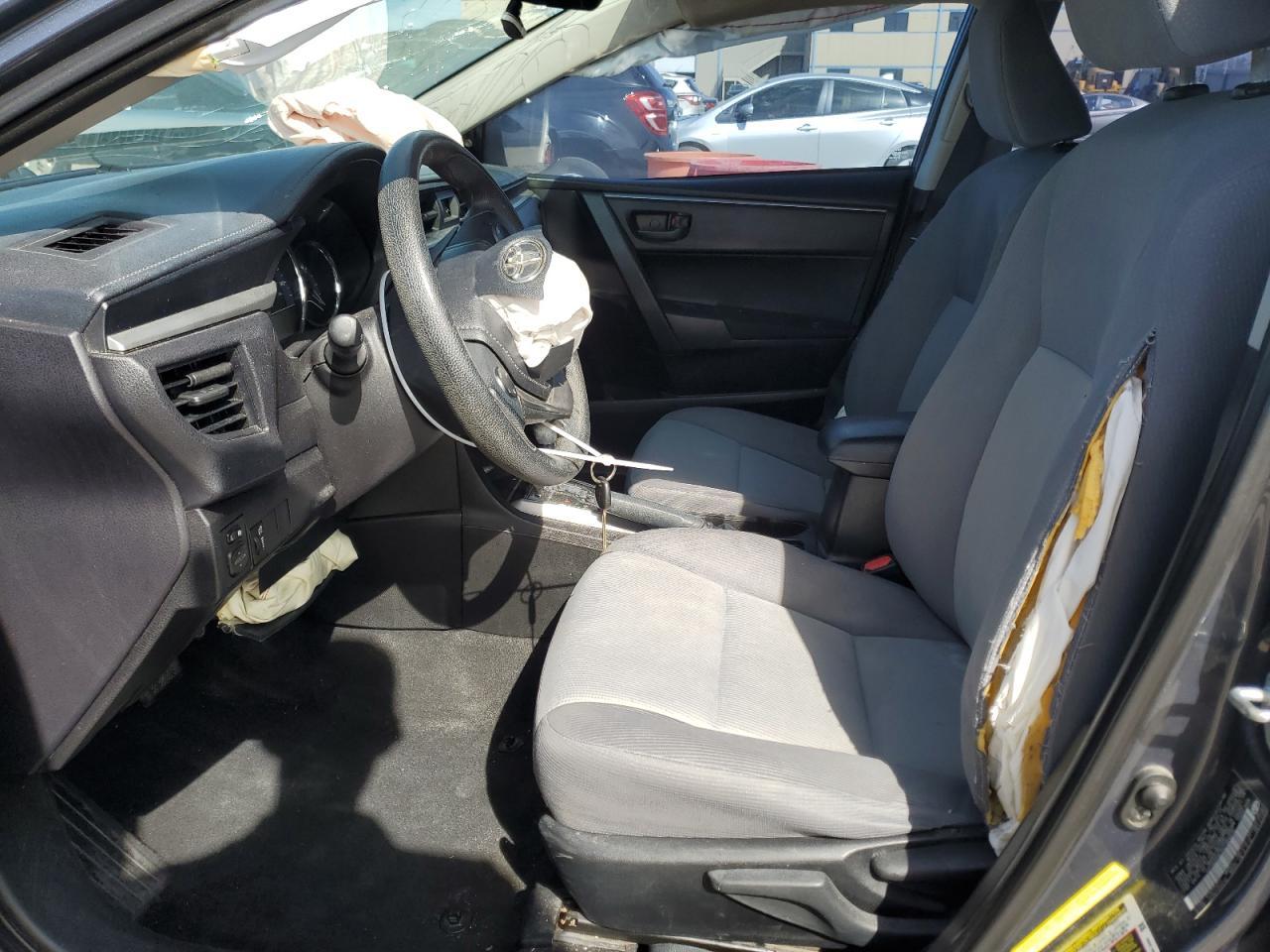 2015 TOYOTA COROLLA L - Фото 7