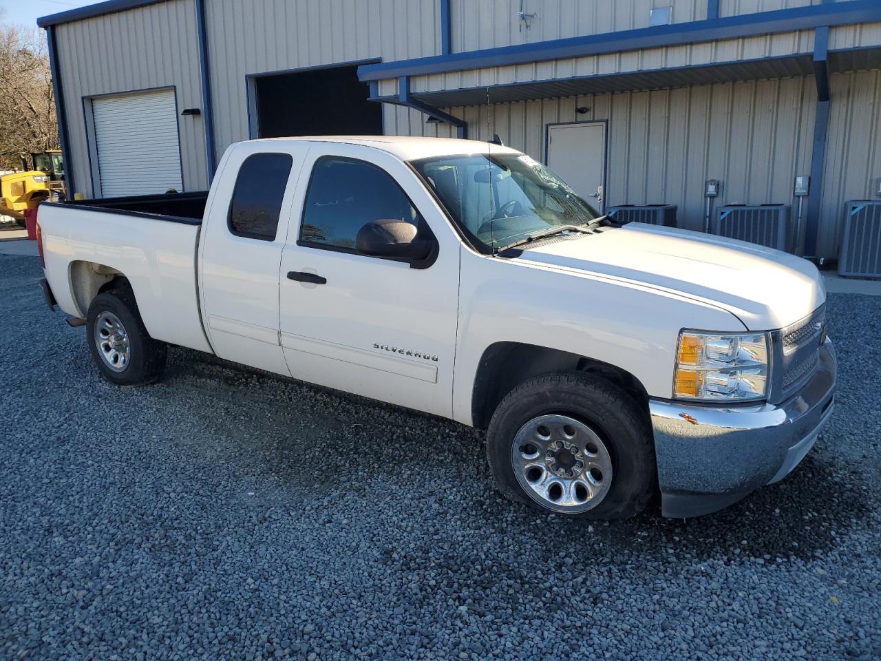 2013 CHEVROLET SILVERADO - Фото 4