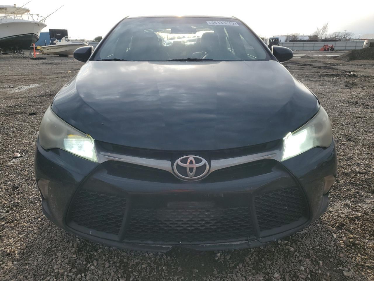 2015 TOYOTA CAMRY LE - Фото 5