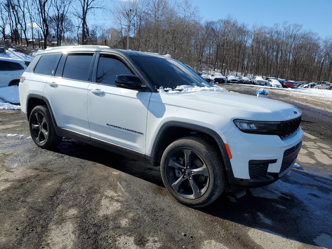 2024 JEEP GRAND CHER - Image 4
