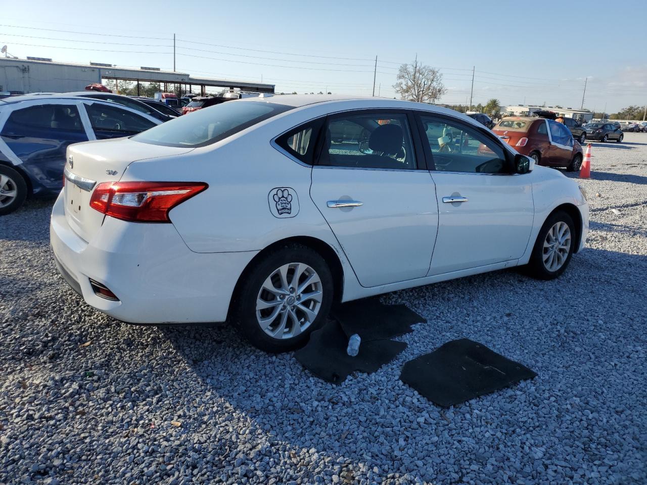 2017 NISSAN SENTRA S - Фото 3