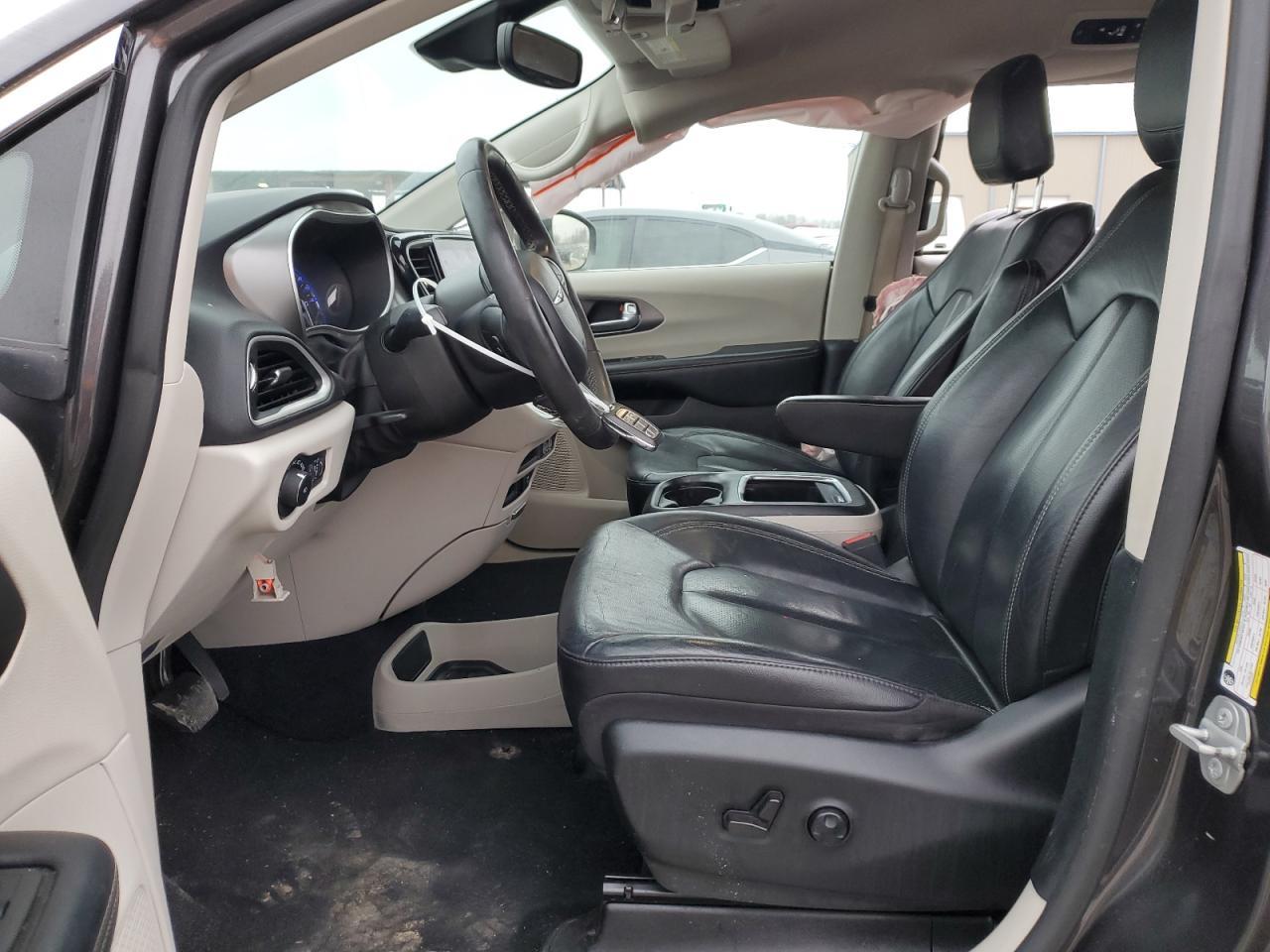 2022 CHRYSLER PACIFICA T - Image 7
