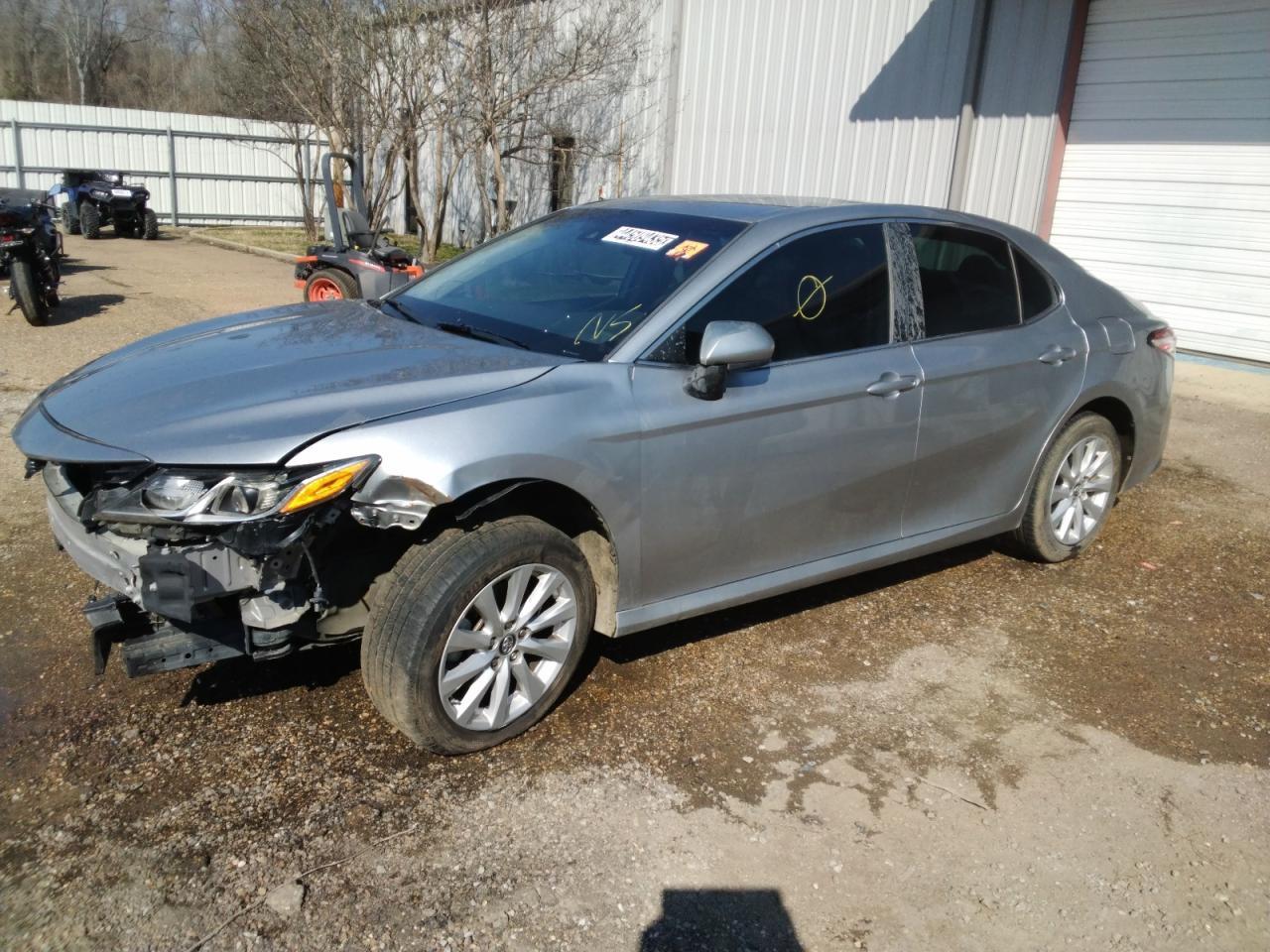 2019 TOYOTA CAMRY L