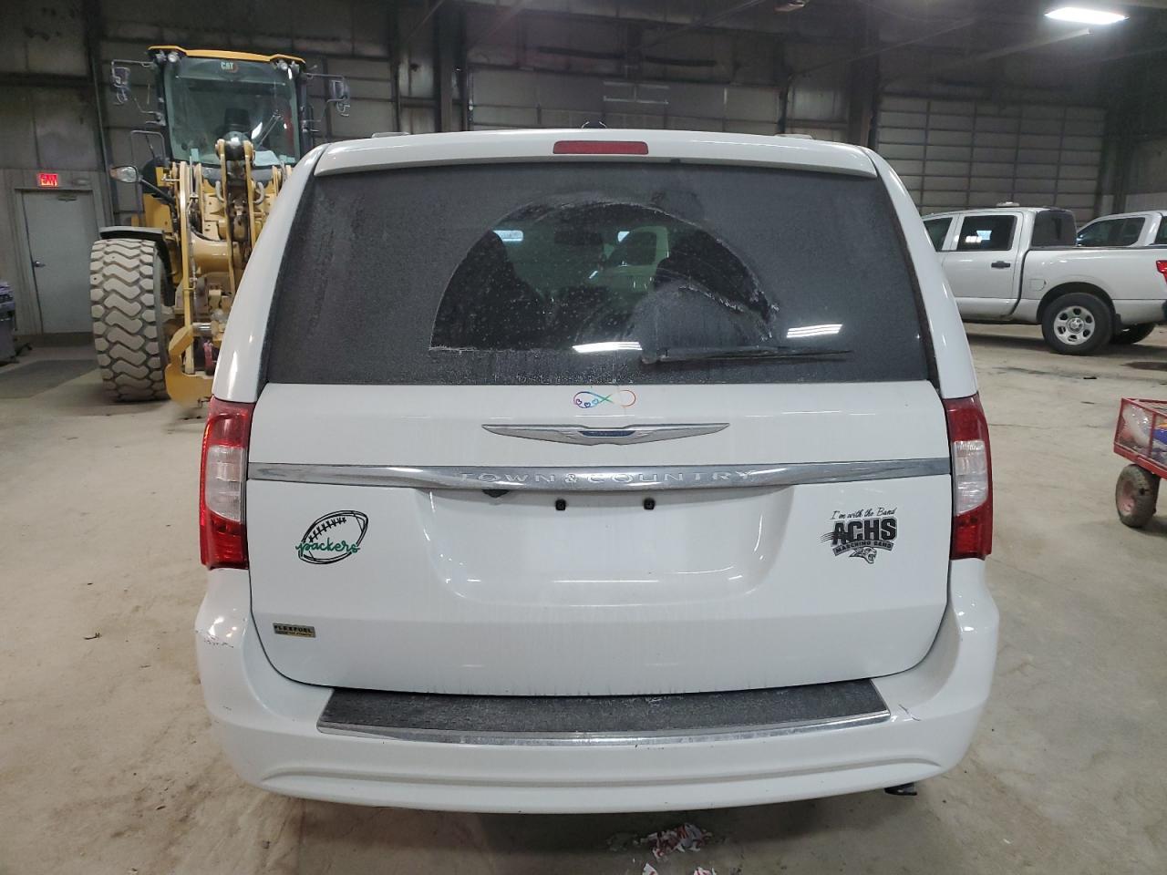 2014 CHRYSLER TOWN & COU - Фото 6