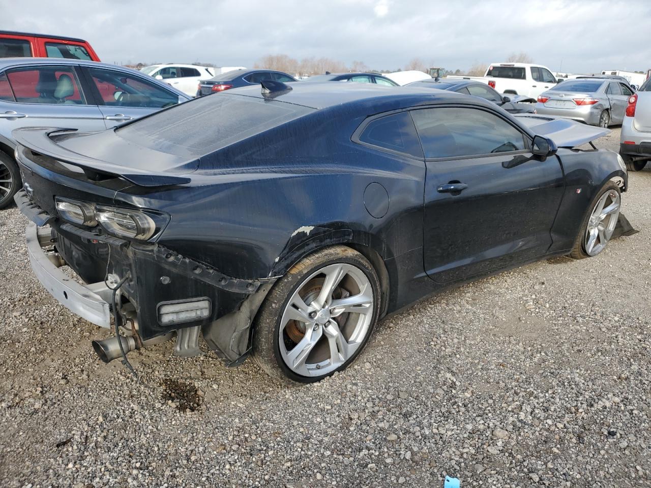 2019 CHEVROLET CAMARO SS - Image 3