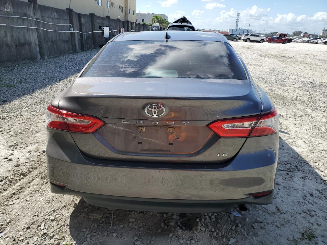 2019 TOYOTA CAMRY L - Фото 6