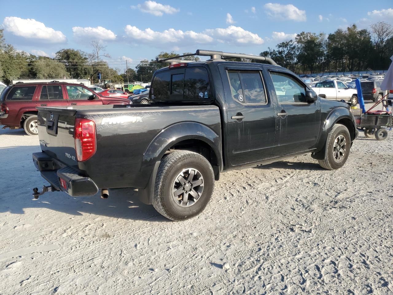 2019 NISSAN FRONTIER S - Image 3