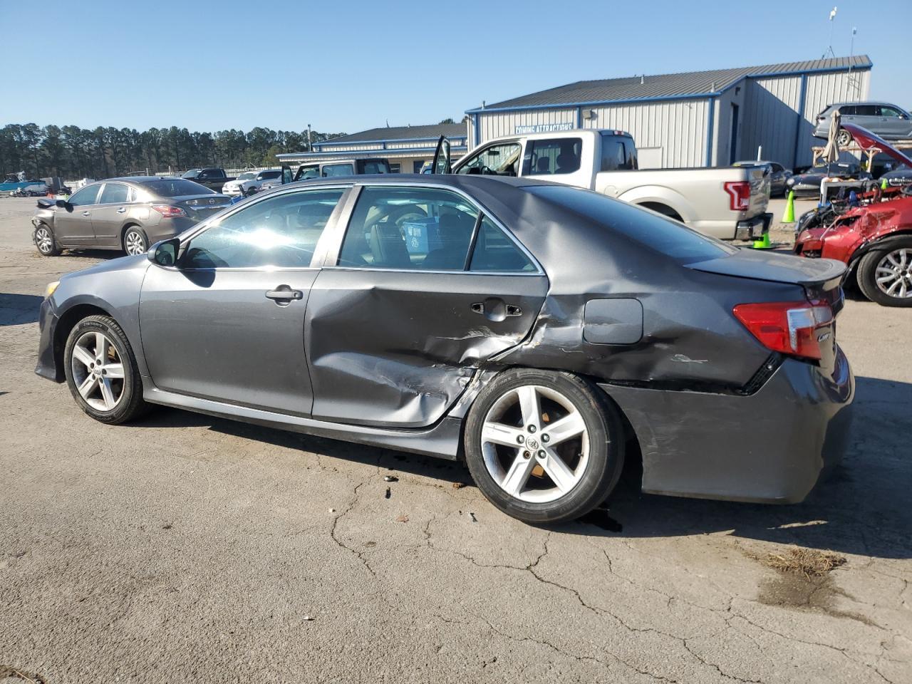 2012 TOYOTA CAMRY BASE - Image 2