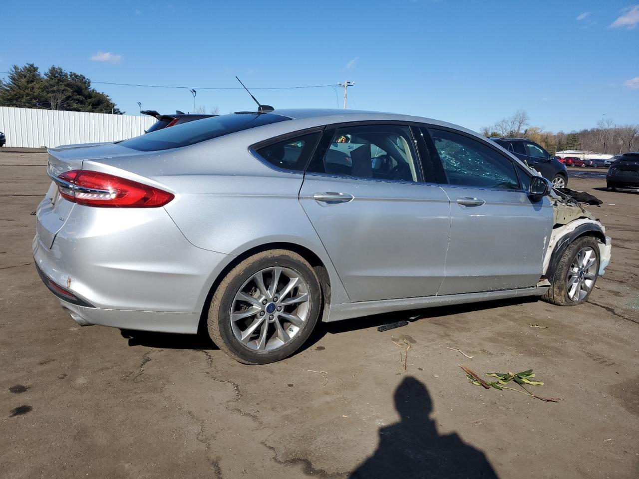 2017 FORD FUSION SE - Фото 3