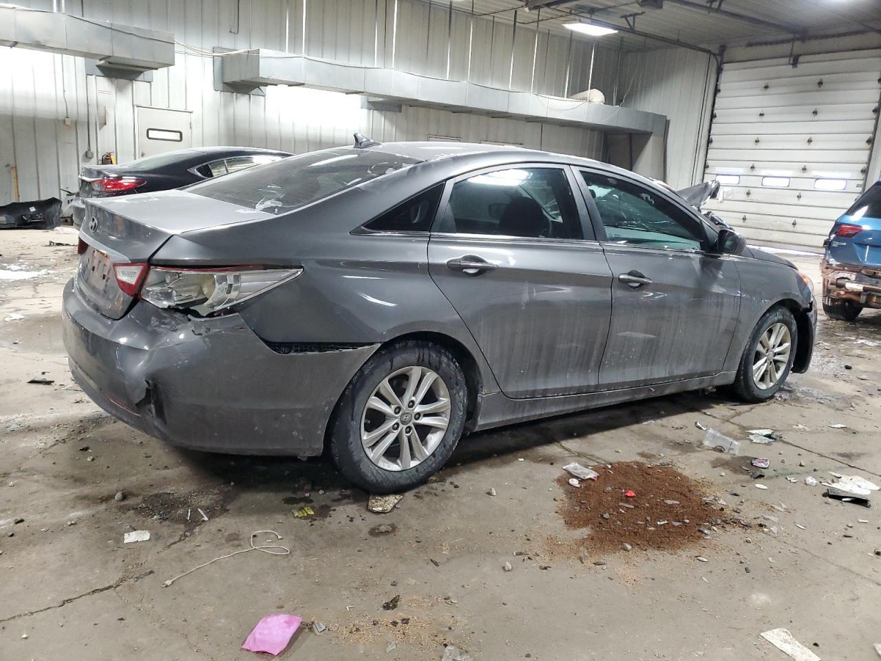2011 HYUNDAI SONATA GLS - Image 3