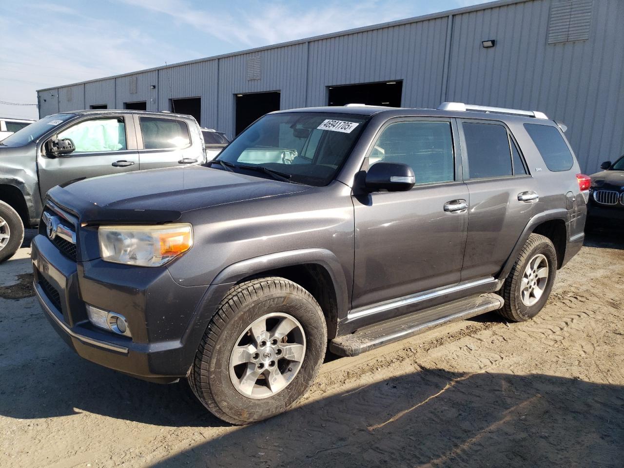2011 TOYOTA 4RUNNER SR