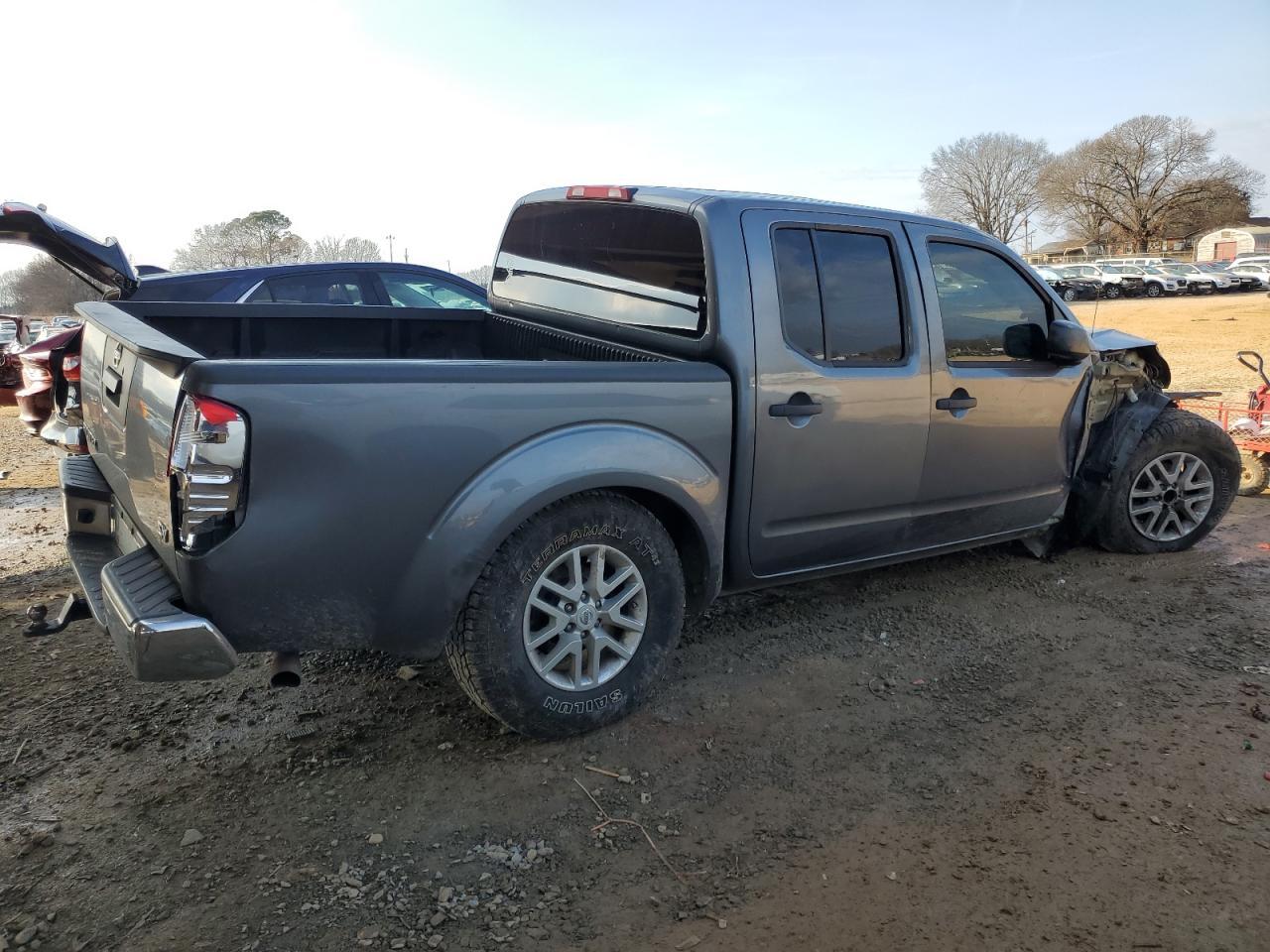 2019 NISSAN FRONTIER S - Фото 3